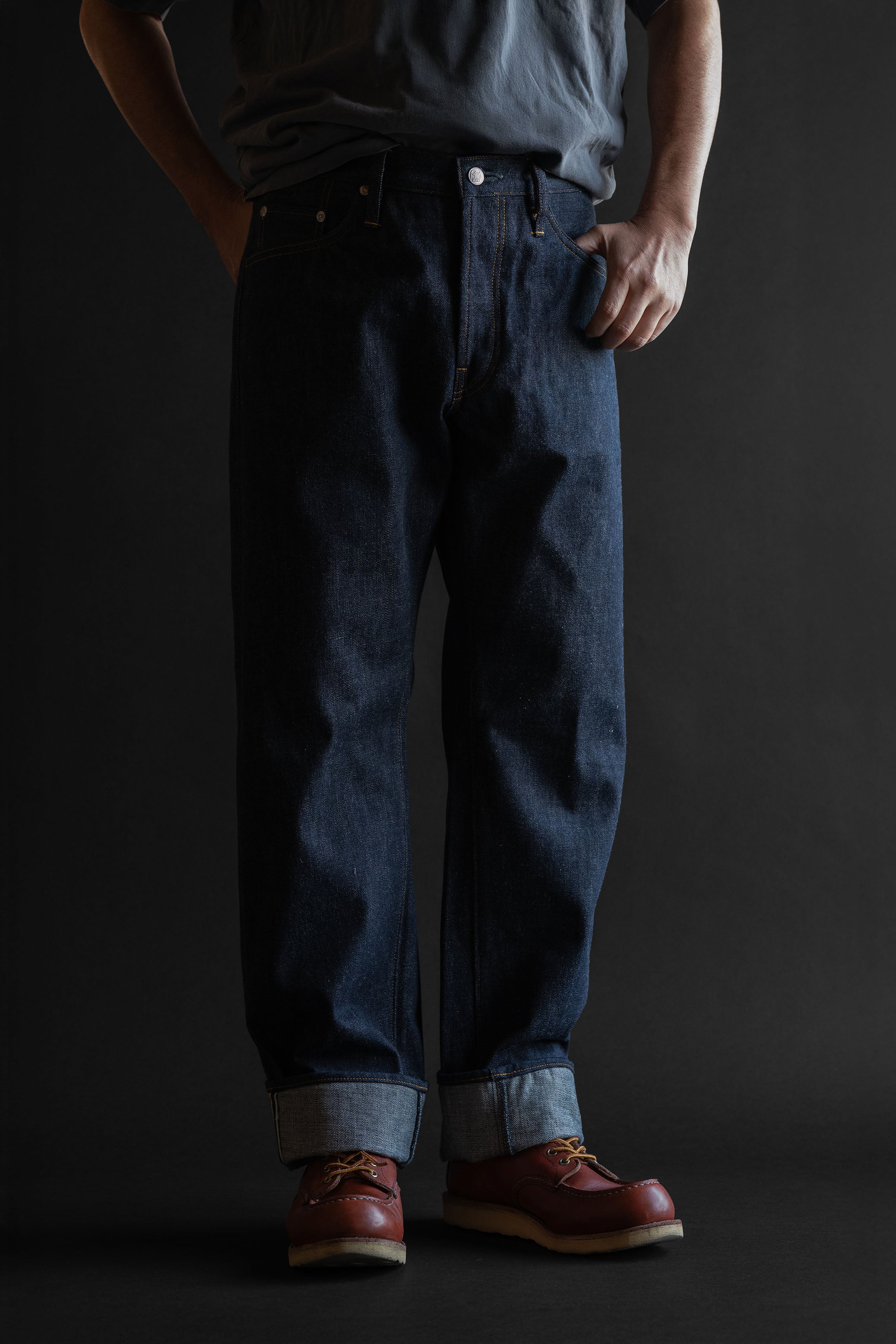 R008 (000W) RARE JEANS