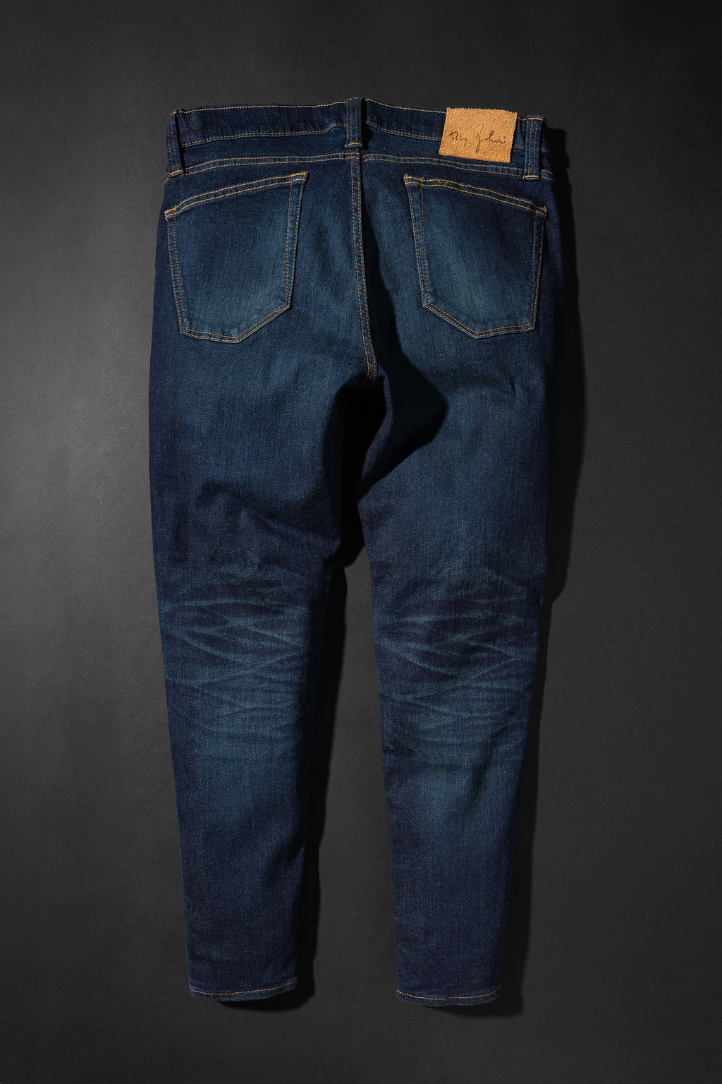 MMM134J (411) Carrot Leg