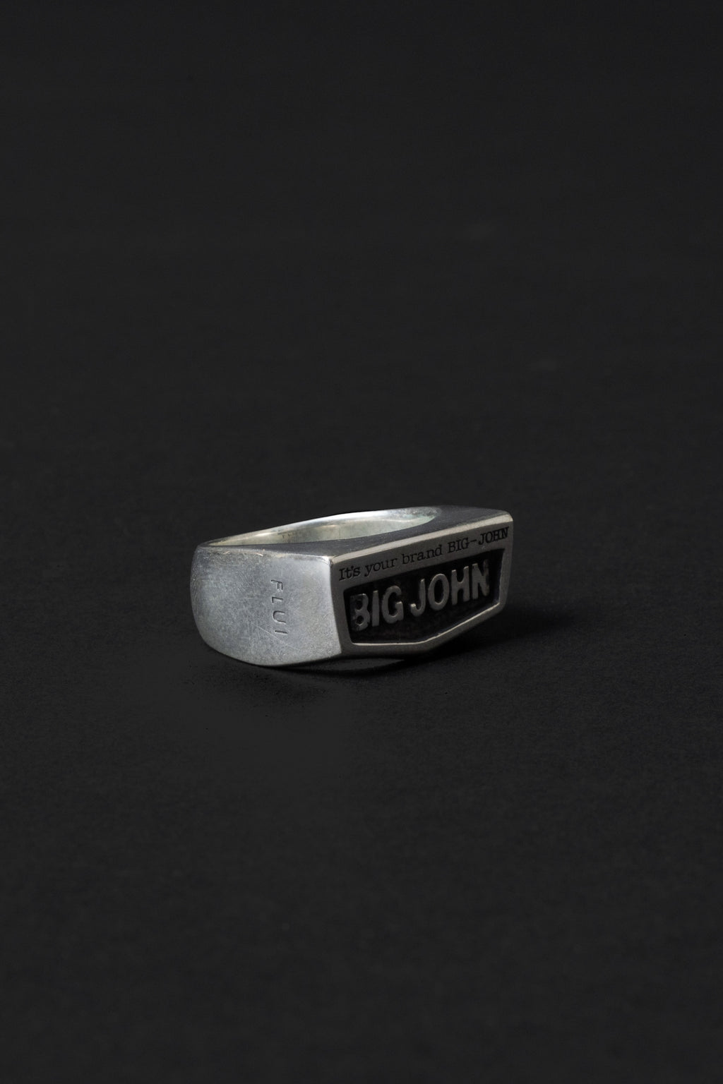 [VRNG10] LOGO RING