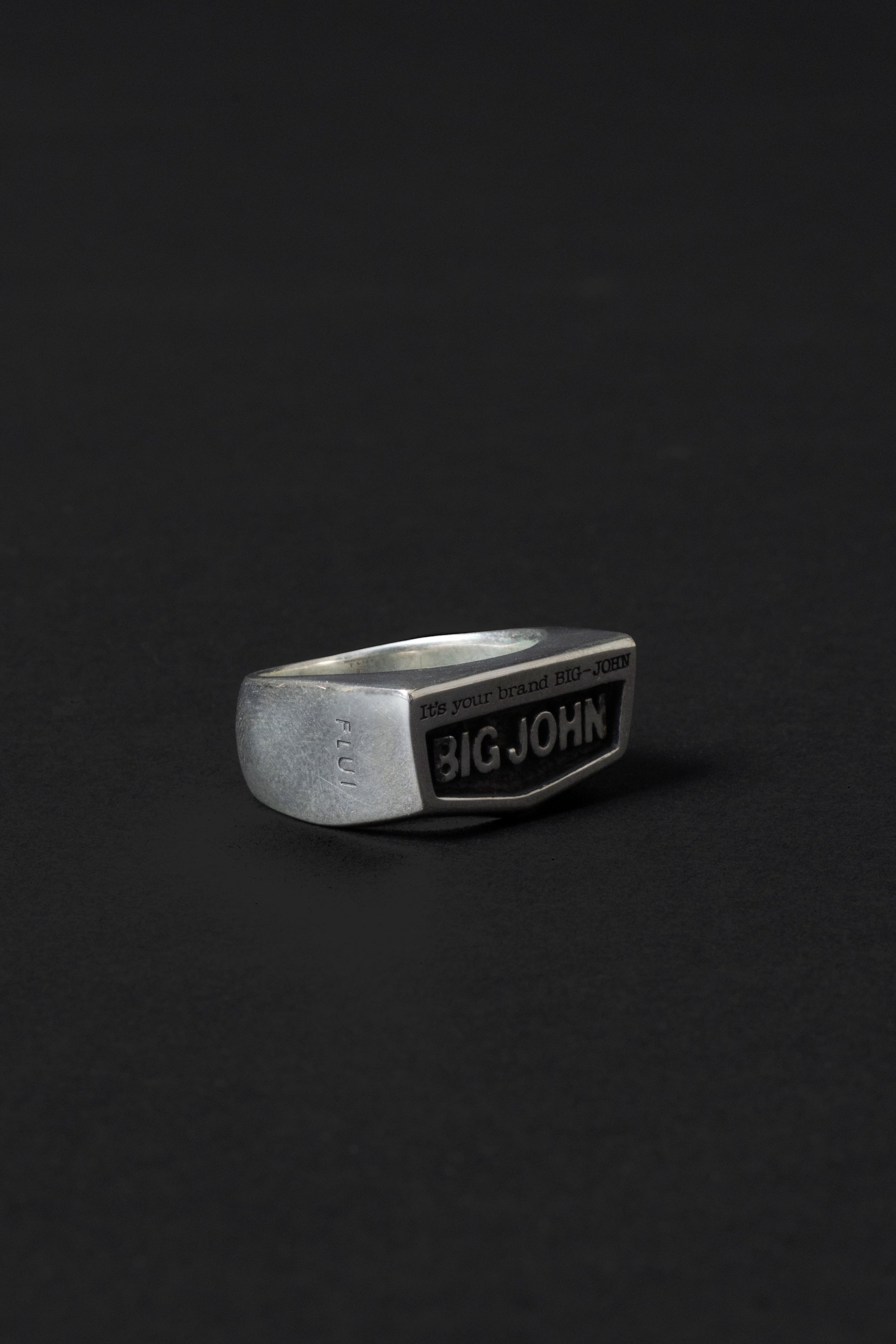 [VRNG10] LOGO RING