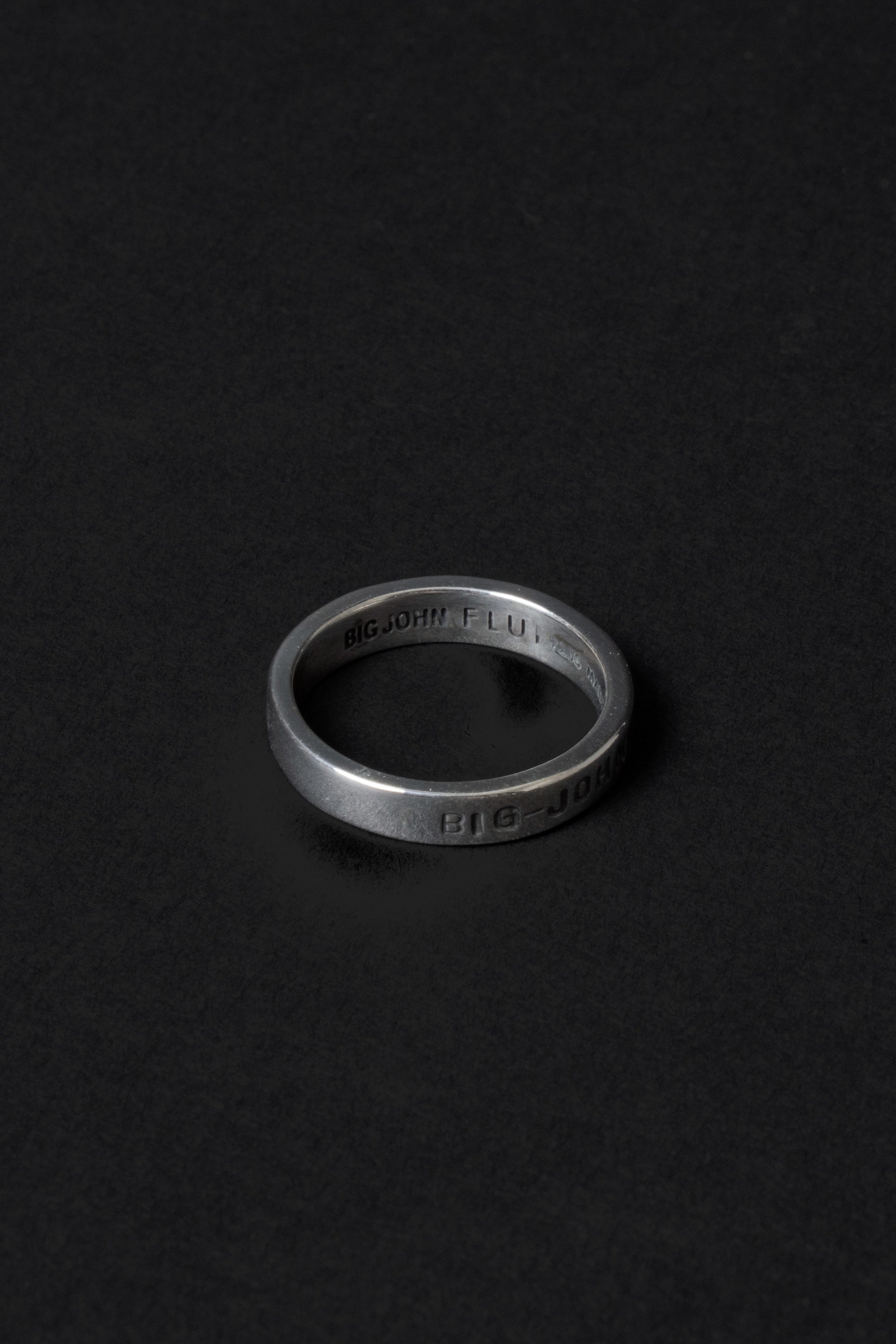 [VRNG11] ID RING