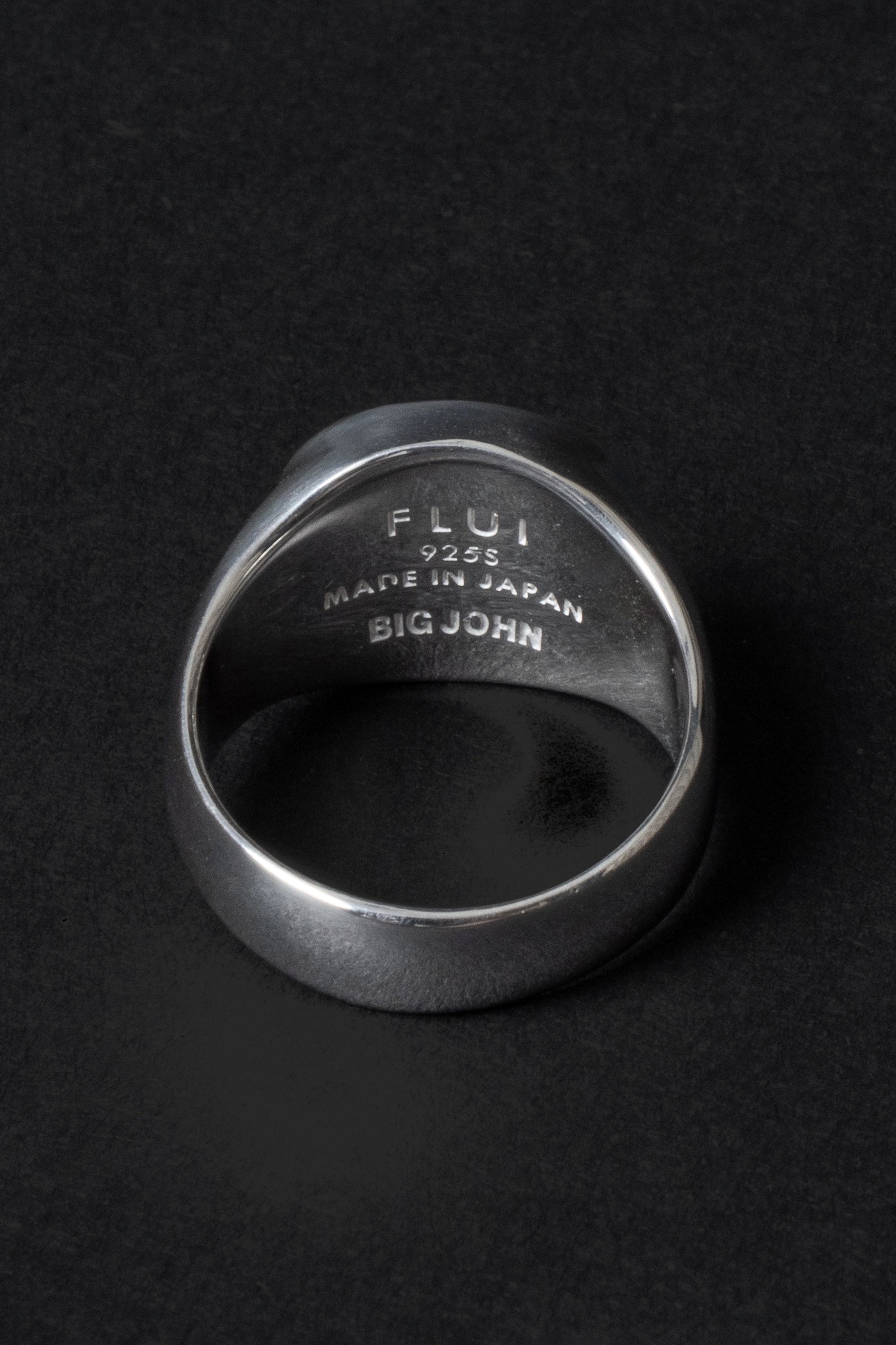 [VRNG12] BUTTON RING