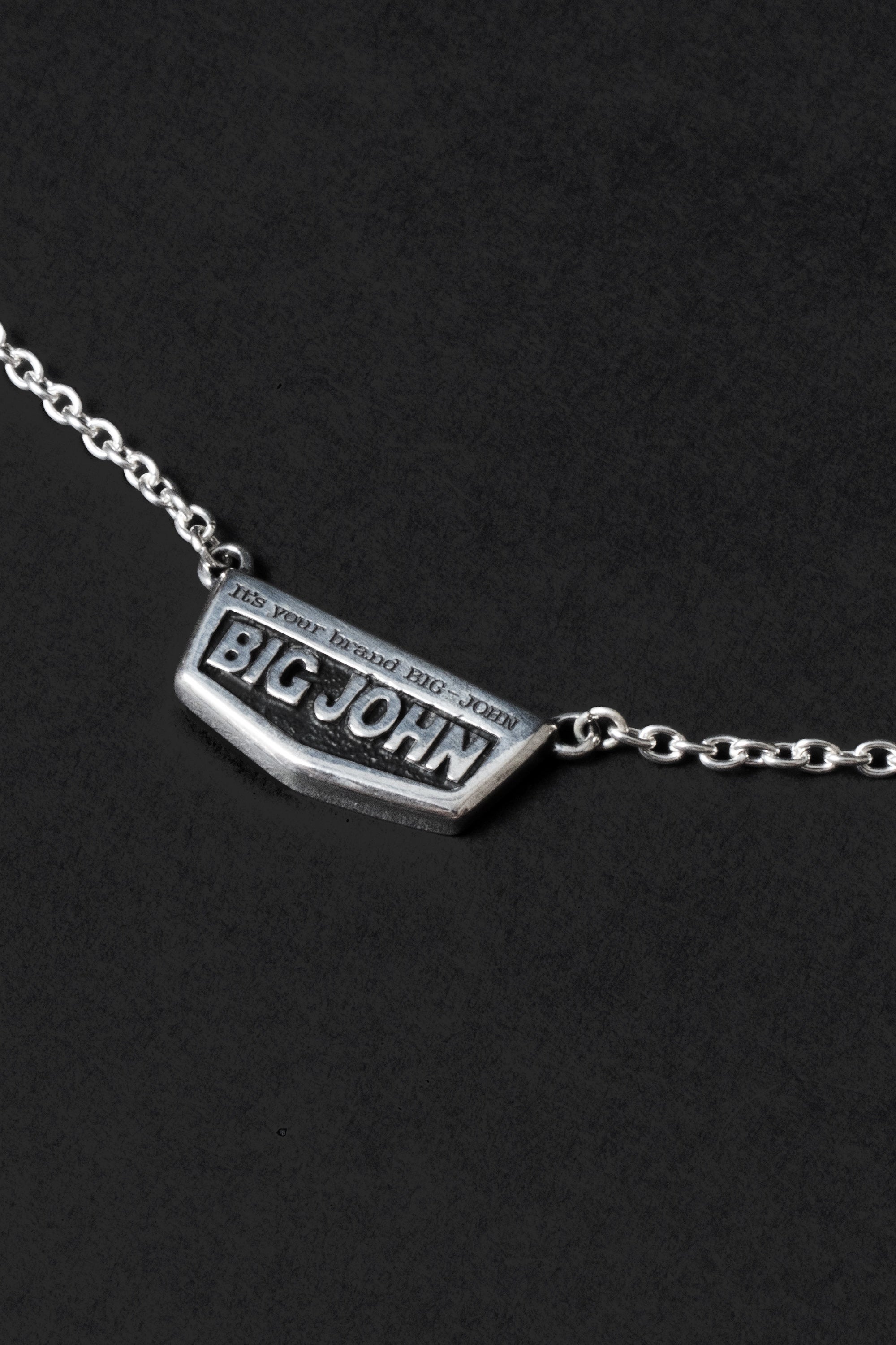 [VNCLC01-WH] LOGO PENDANT ホワイトチェーン