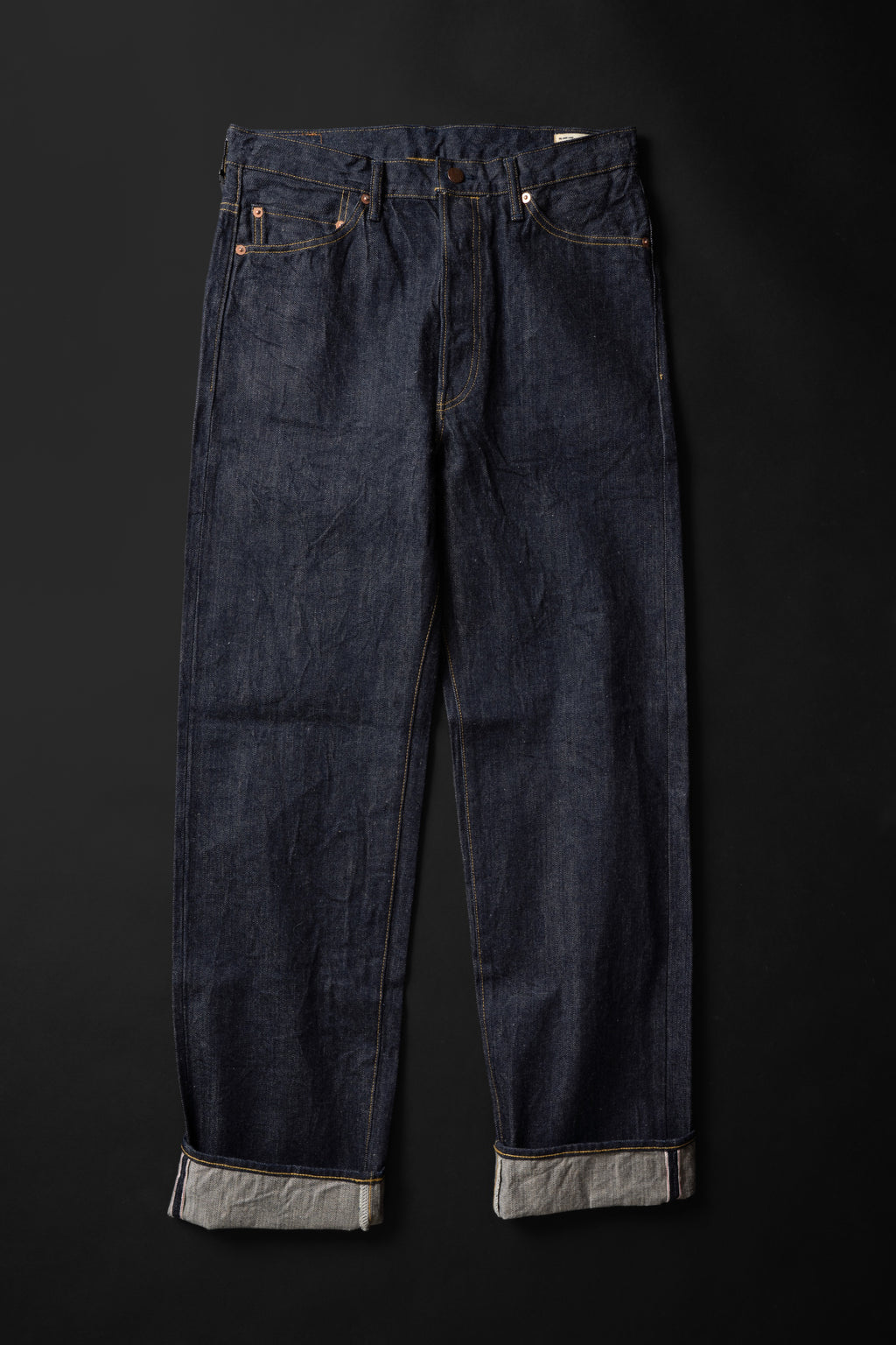 M104J (001) BASE (CLASSIC FIT)