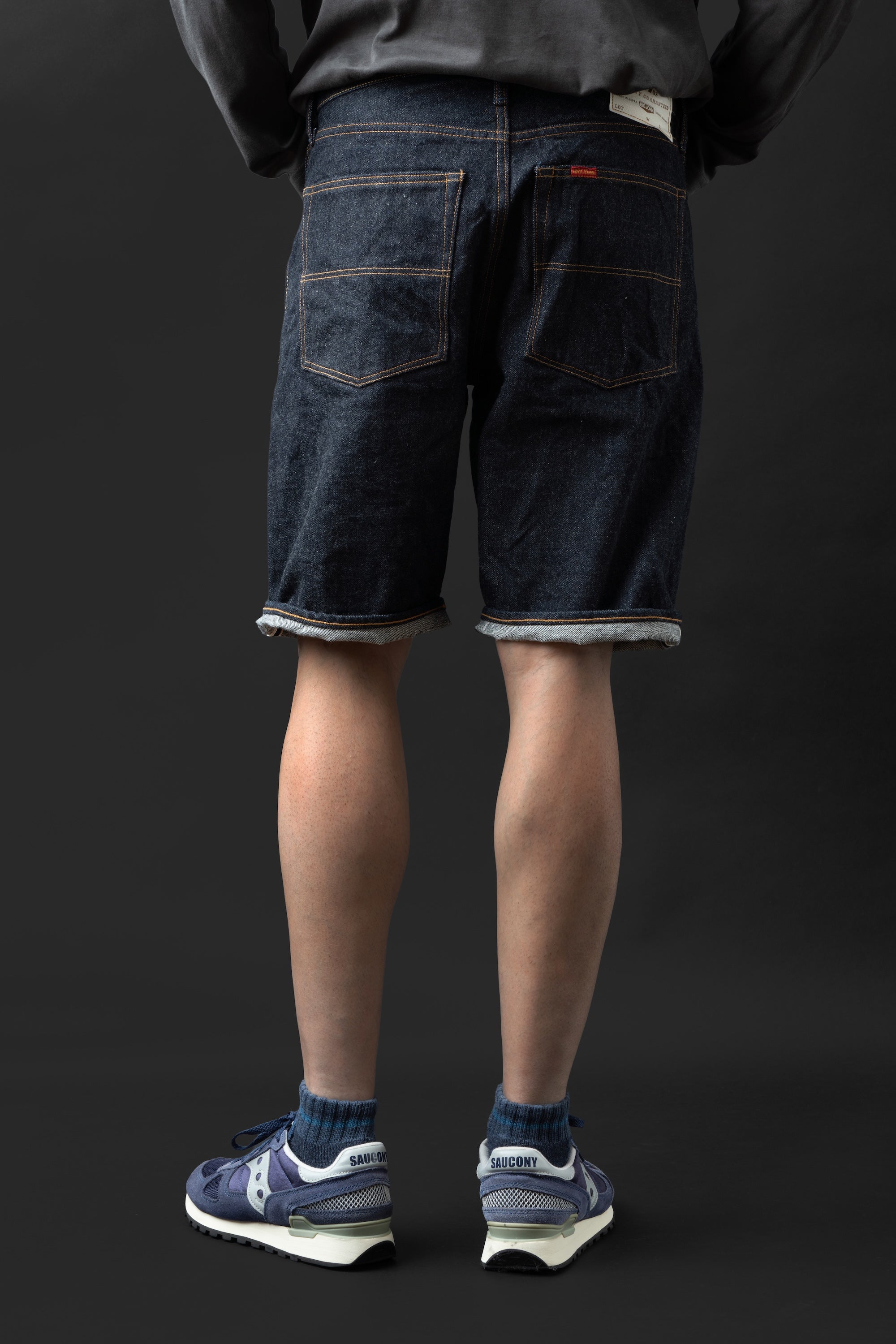 M7803 (001) 17oz HEAVY GAUGE SHORTS
