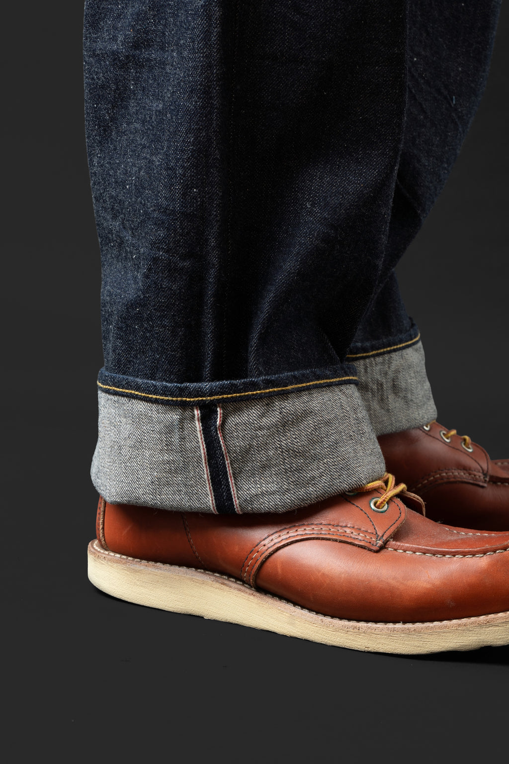 M101J (001) BOLD (WIDE FIT)
