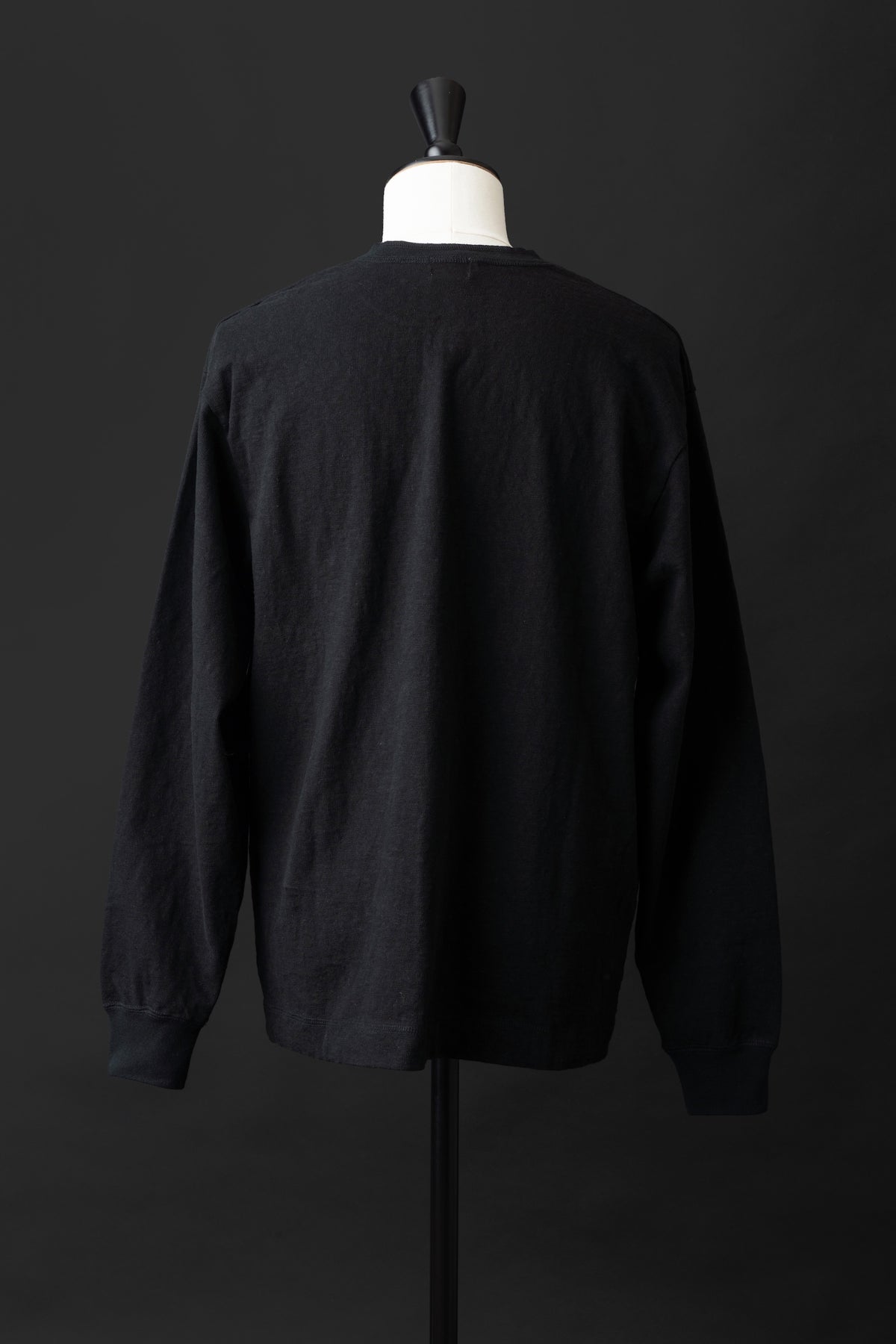 MTE014 (61) L/S HENLEY NECK T-SHIRT