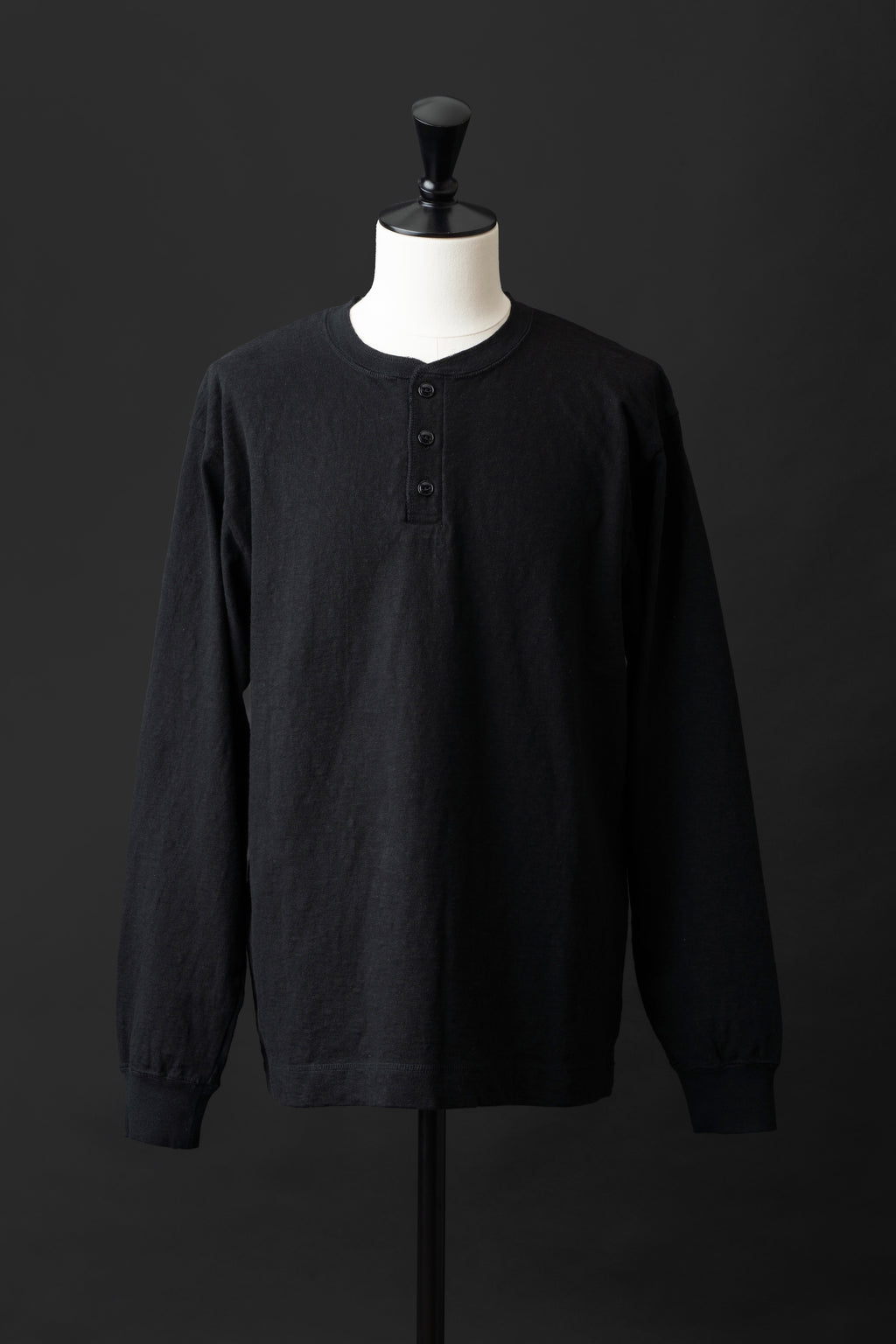 MTE014 (61) L/S HENLEY NECK T-SHIRT