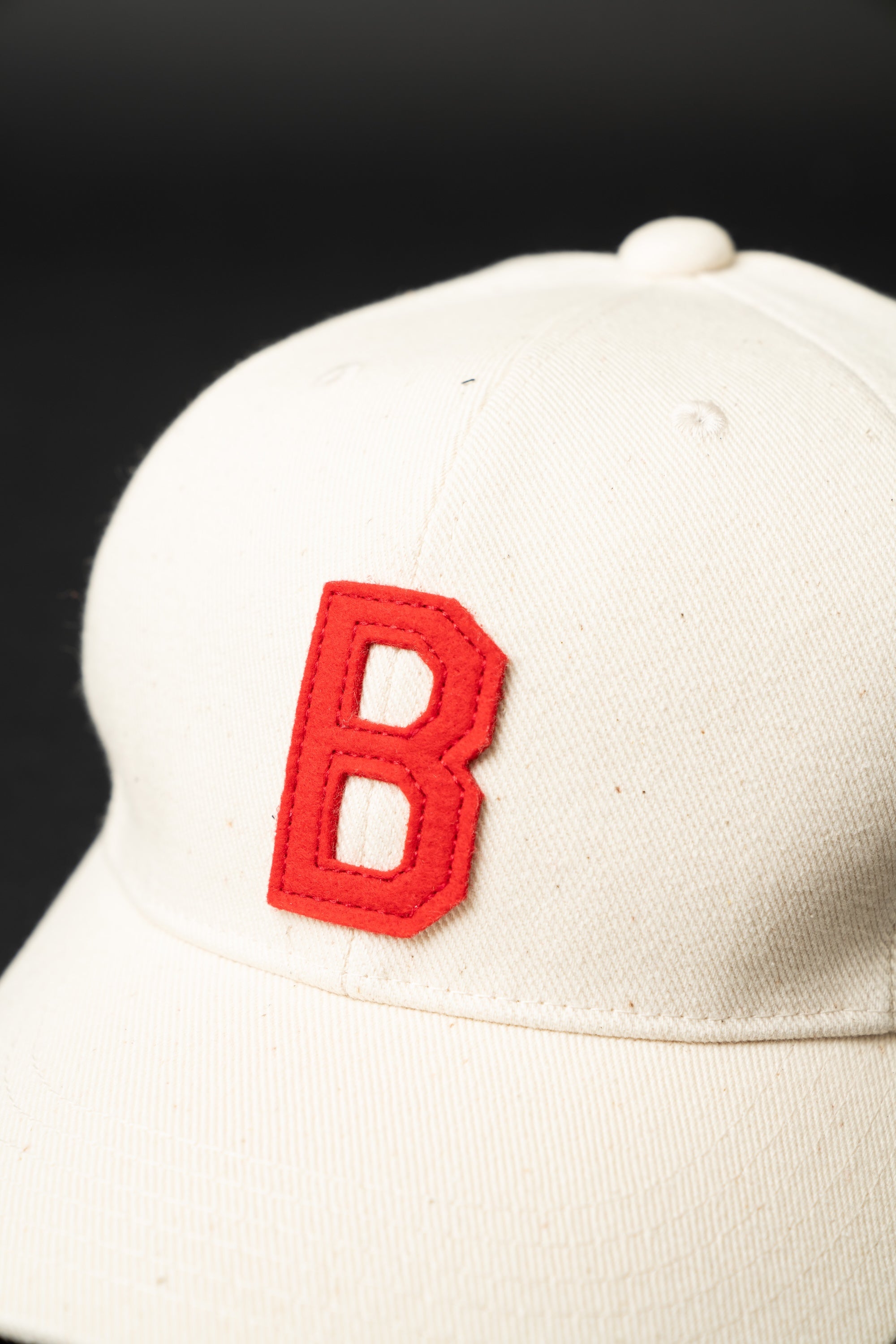 VBBJ049- (66 NATURAL) BJ BASEBALL B LOGO CAP