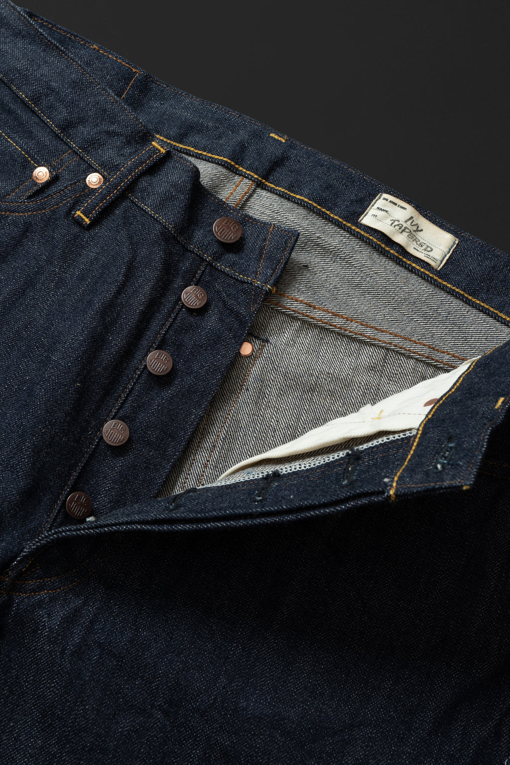 M114J (001) IVY (TAPERED FIT)
