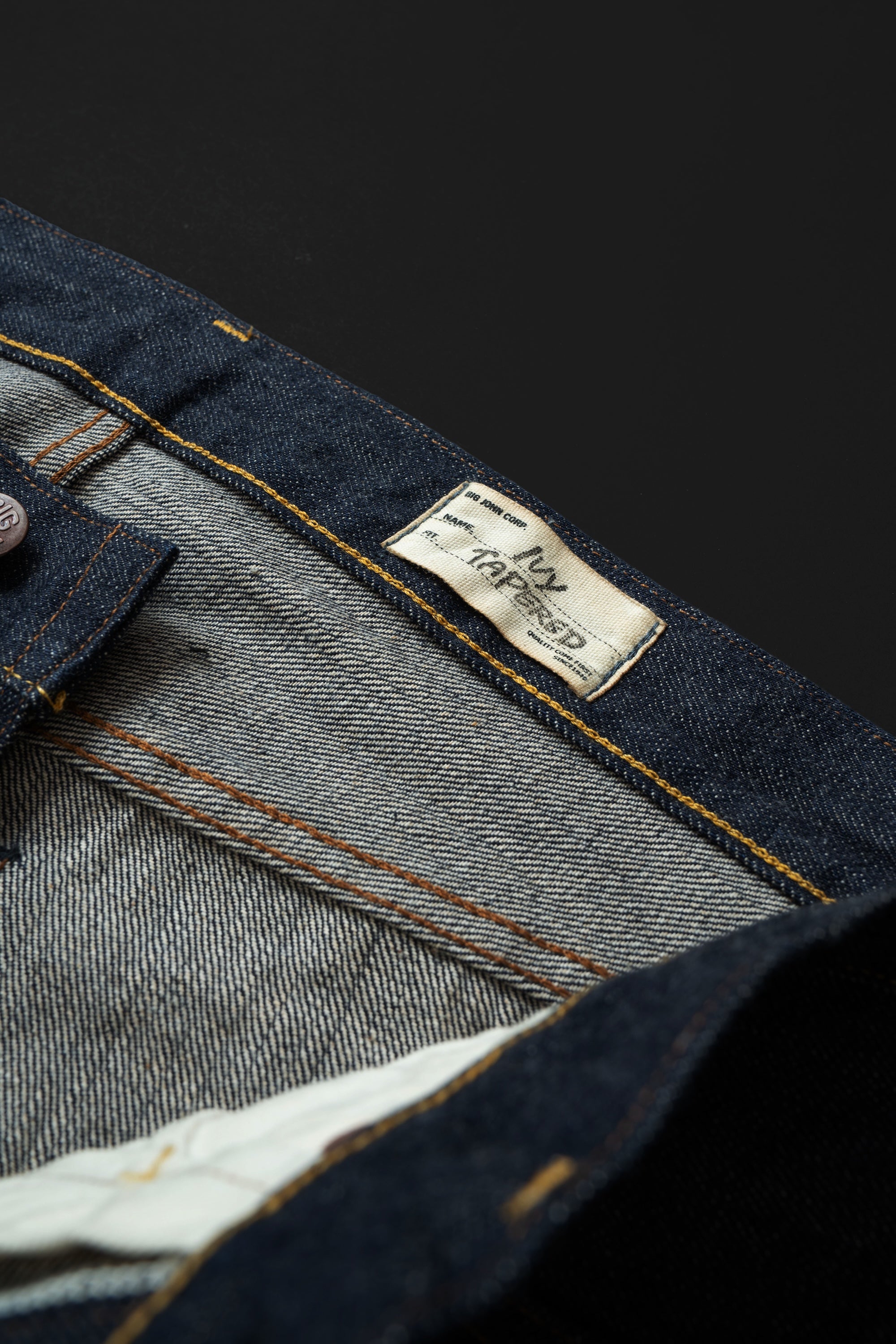 M114J (001) IVY (TAPERED FIT)