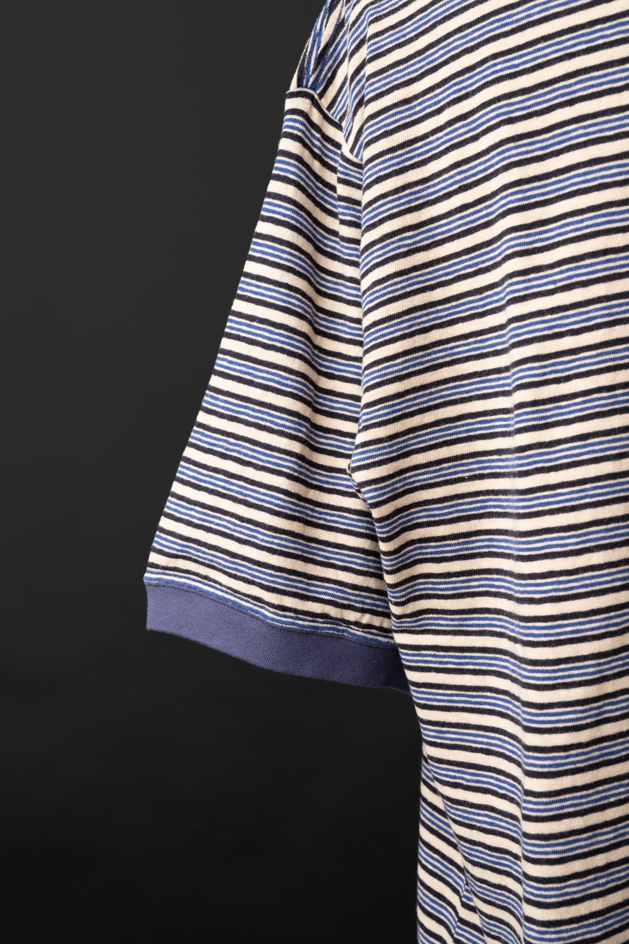 MTE019 (03)  S/S BORDER DRAW CORD Tee