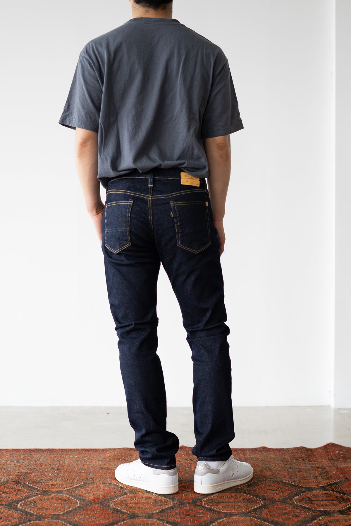 BJM105F/BJK105F (001) SLIM TAPERED