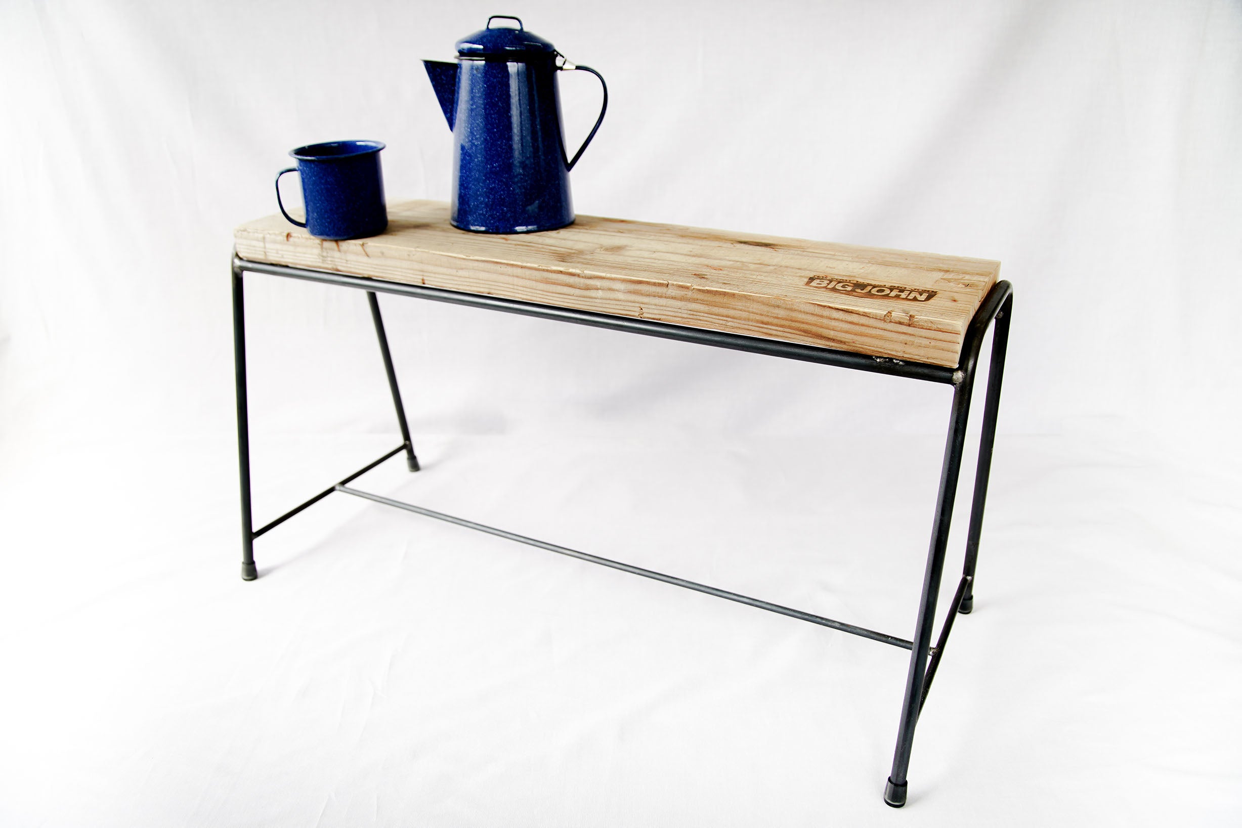 VBNC01 Iron Frame Garden Bench