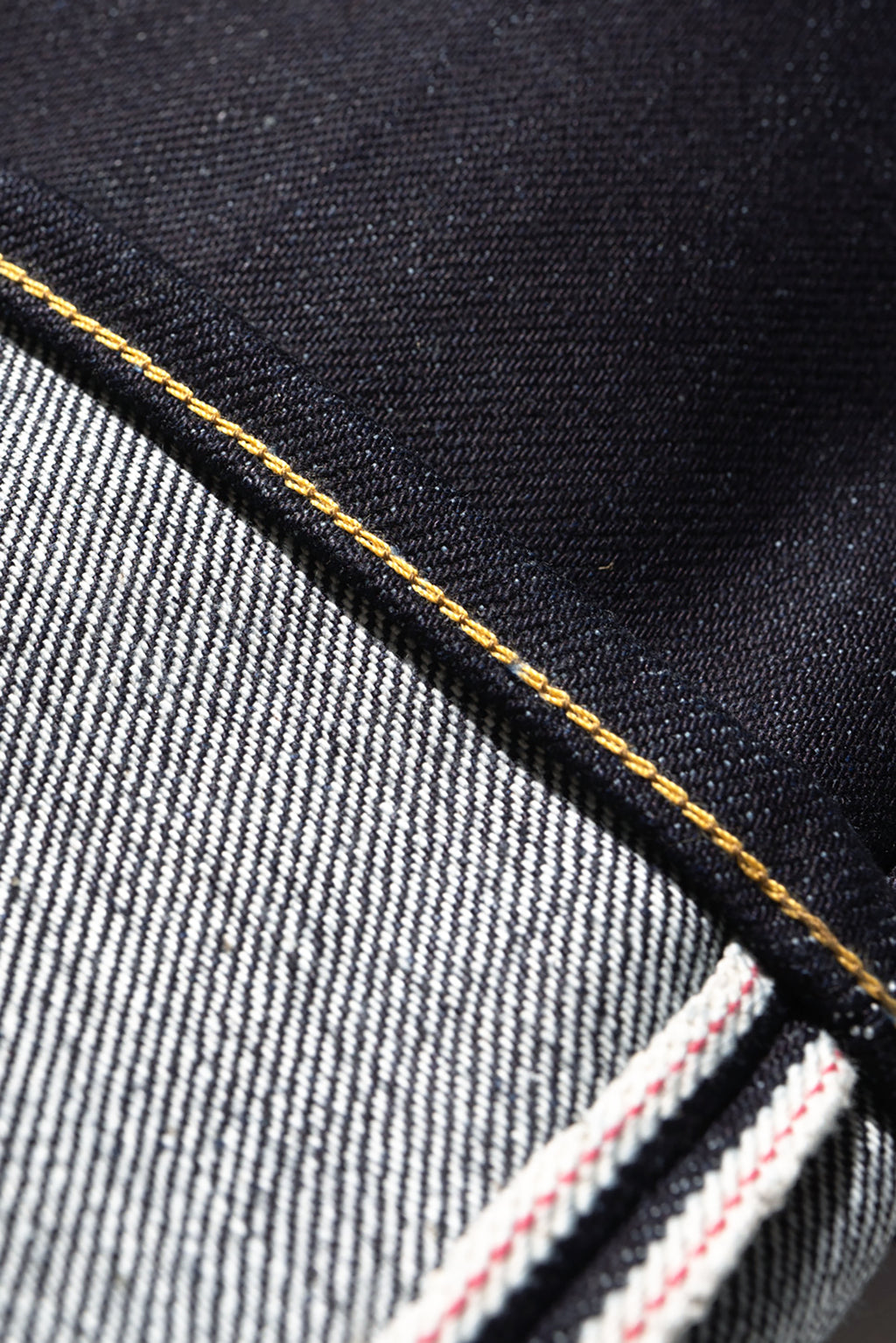 M104G (000B) 23oz selvedge denim / Straight